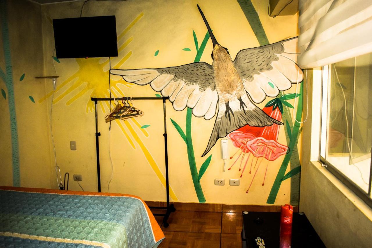 Passion Hostel - Barranco リマ エクステリア 写真