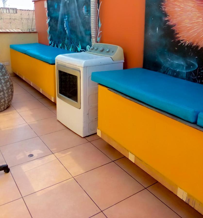 Passion Hostel - Barranco リマ エクステリア 写真