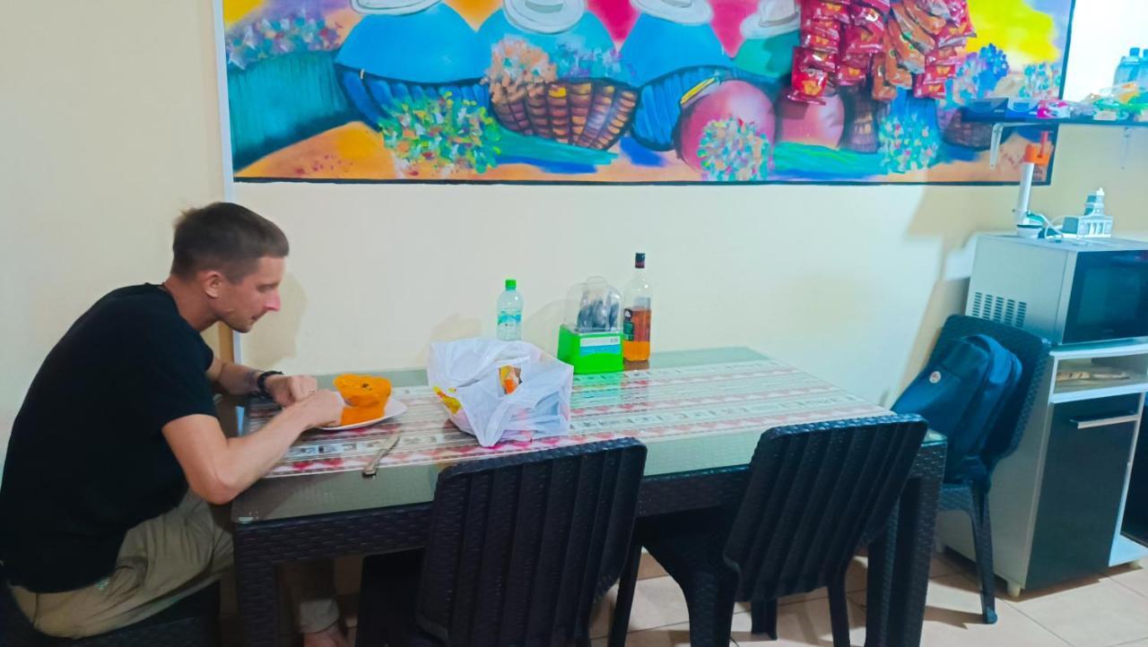 Passion Hostel - Barranco リマ エクステリア 写真