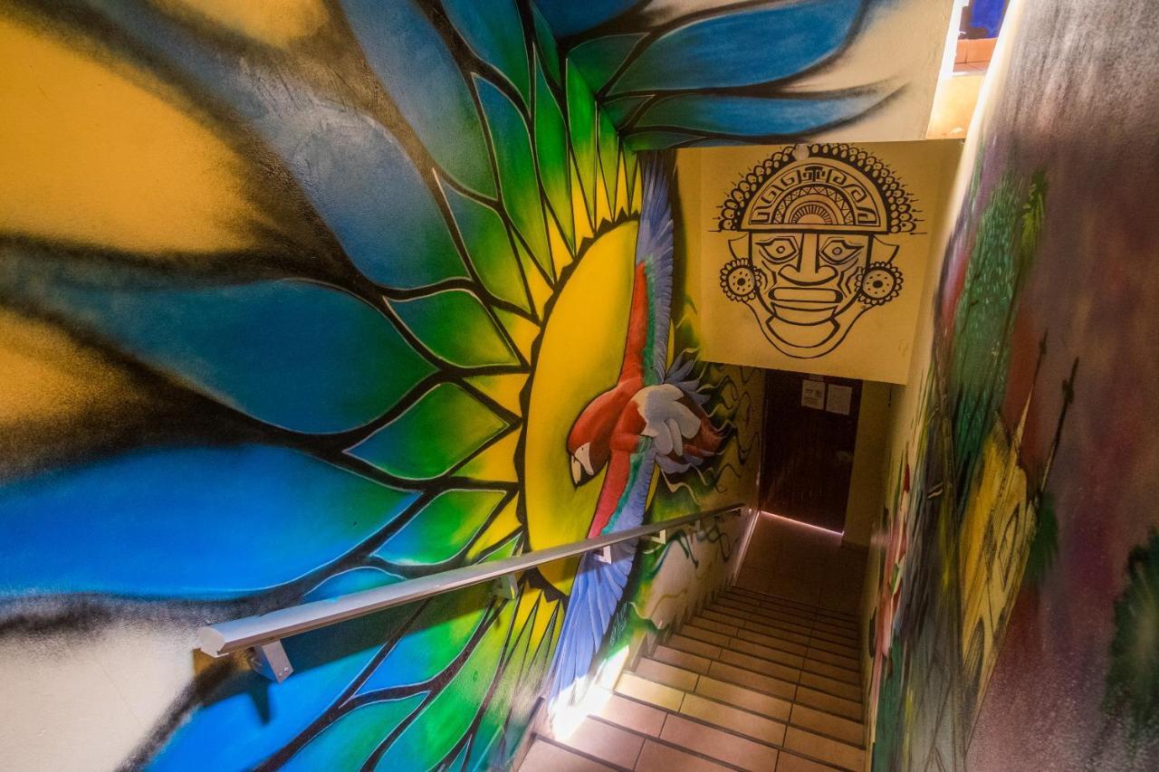 Passion Hostel - Barranco リマ エクステリア 写真